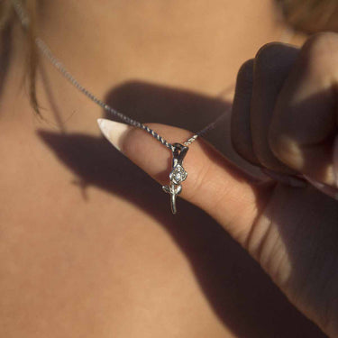 10k Solid White Gold Micro Flower Pendant