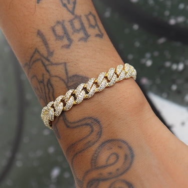 Iced Cuban Bracelet in Yellow Gold - 8.5mm