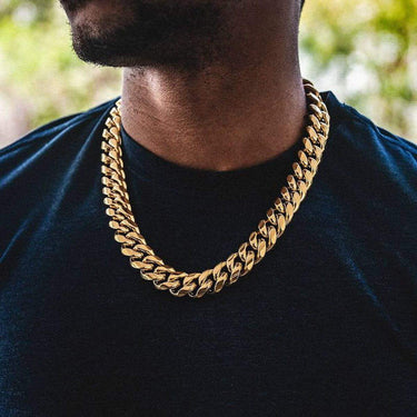 Miami Cuban Link Choker (19mm) in Yellow Gold