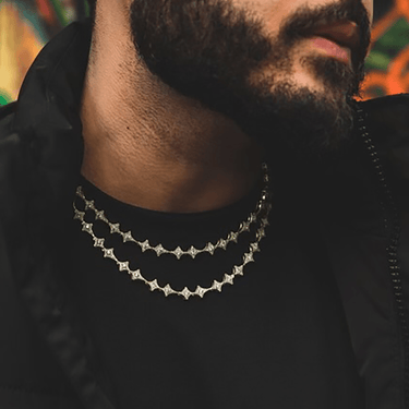 GLD Star Link Chain in Yellow Gold